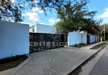 HOUSING EN LA CAROLINA CASA DE 3 DORM. CALIDAD PREMIUM
