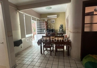 DEPTO PB DE 4 DORM C/PATIO. CALLE MEJICO B° PUEYRREDON